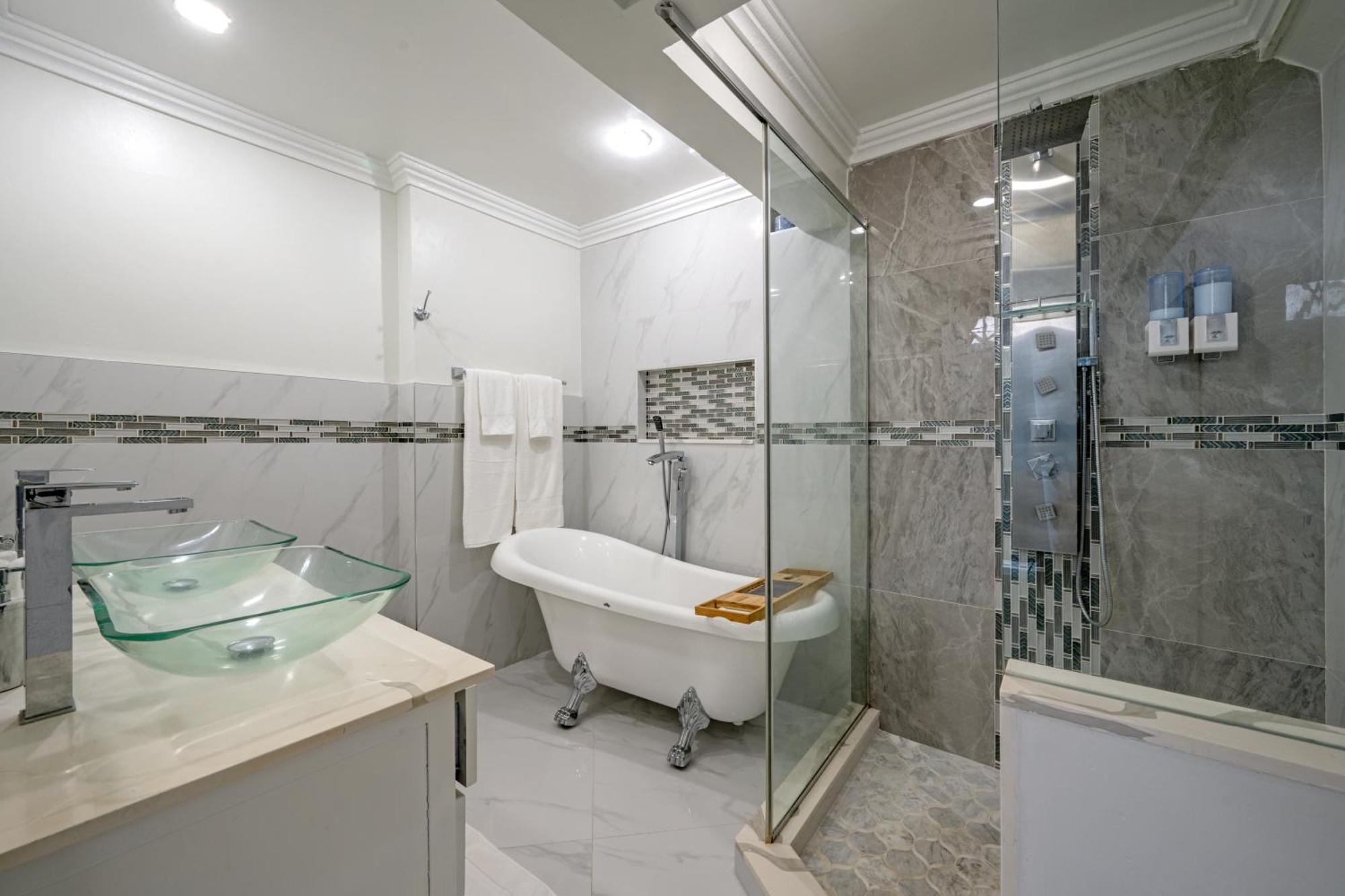 Marriott Seacastles E22, Montego Bay Aparthotel Eksteriør bilde